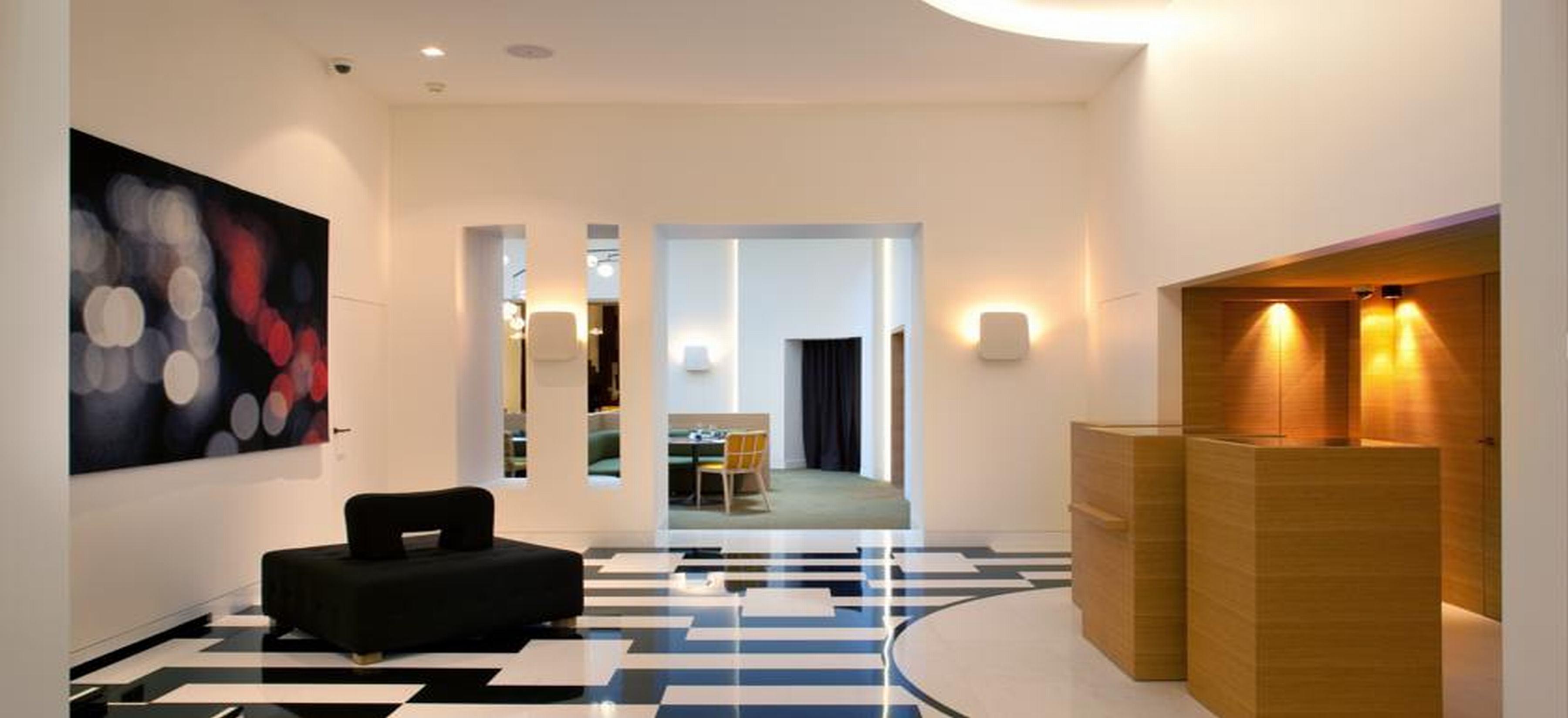 Hotel Marignan Champs-Elysees Paris Bagian luar foto