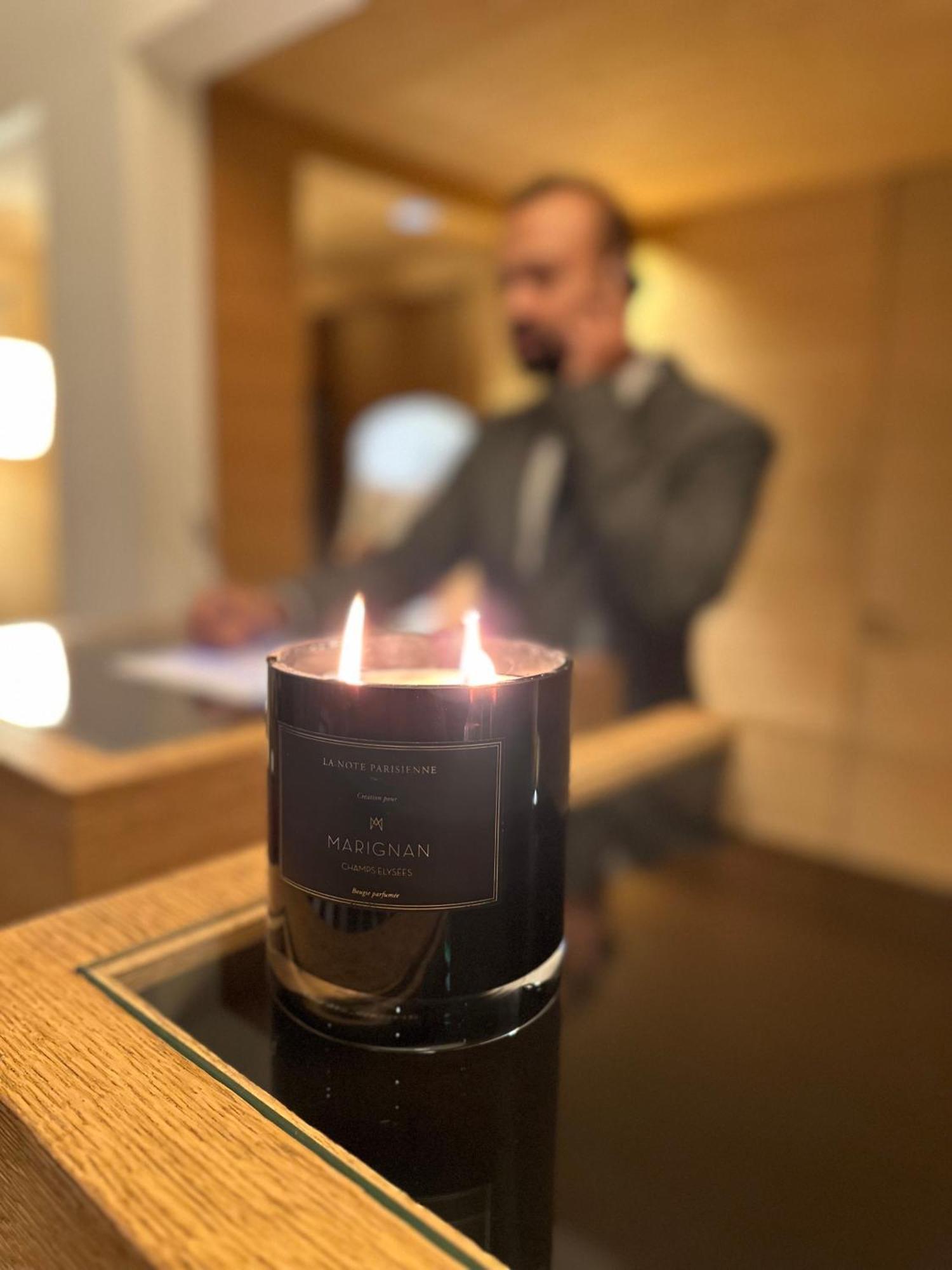 Hotel Marignan Champs-Elysees Paris Bagian luar foto