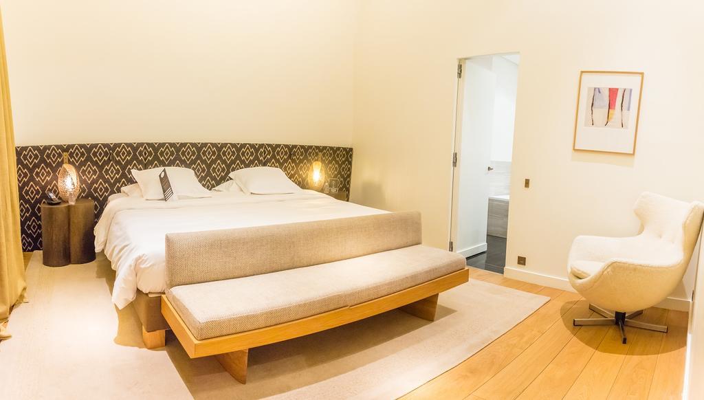 Hotel Marignan Champs-Elysees Paris Bagian luar foto
